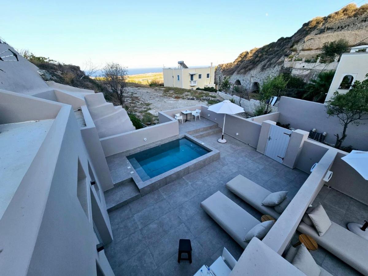 Petroma Cave Suites Vourvoúlos Exterior photo